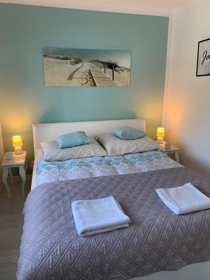 Apartamenty U Ewy Устка Экстерьер фото